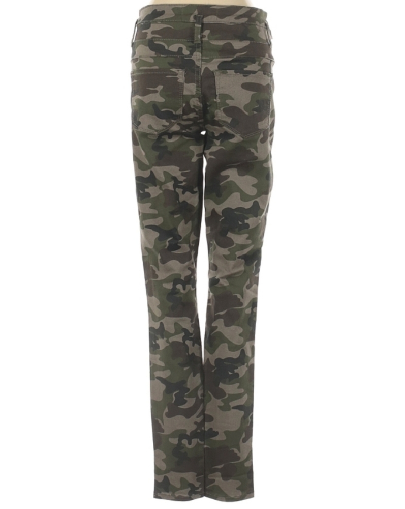 No Boundaries Triple Stack Camo Print Denim Jeggings Midrise Waist. - Picture 2 of 6